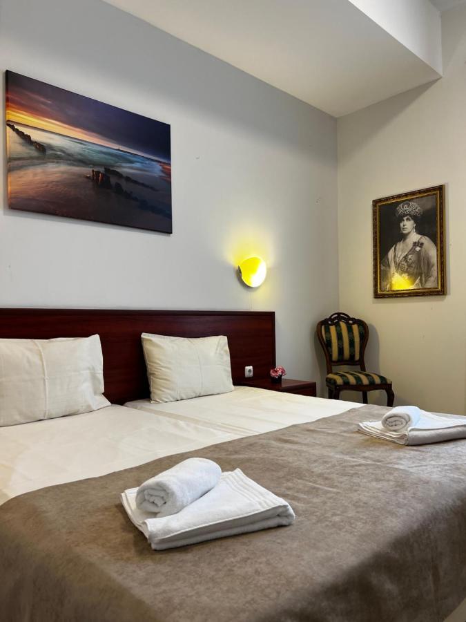 Hotel Central Balcsik Kültér fotó